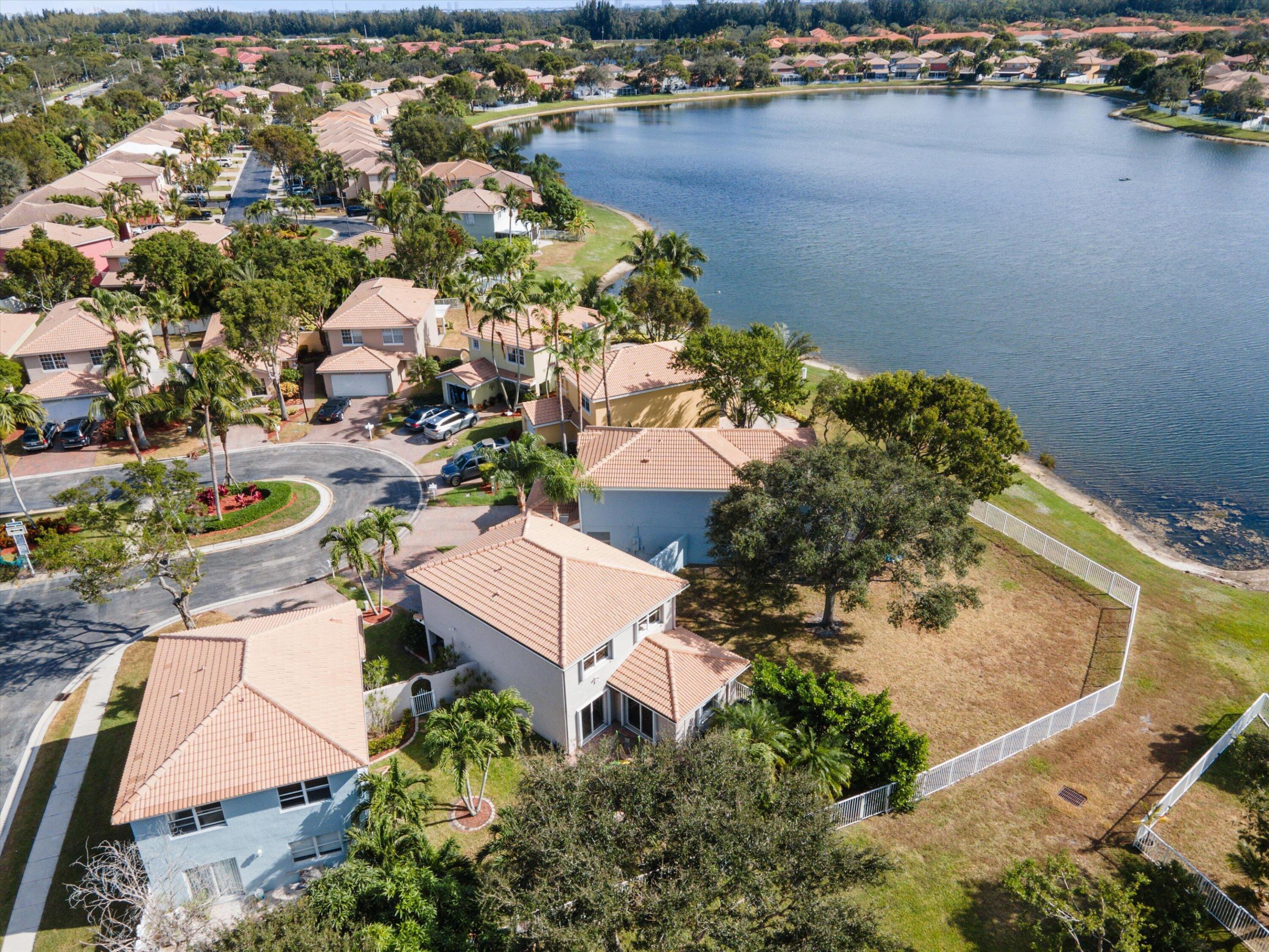 3464 Commodore Court