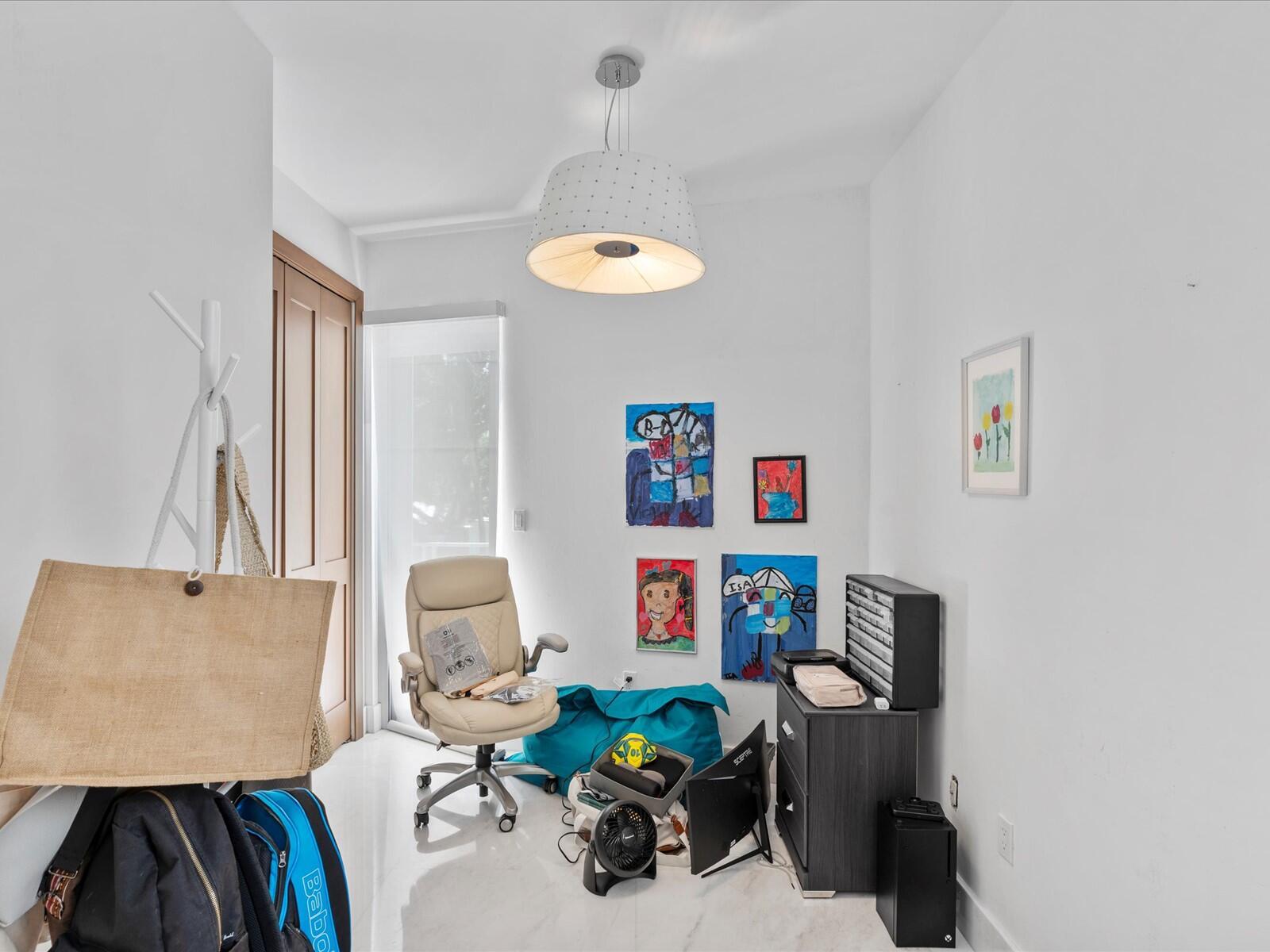 3917 S Le Jeune Road