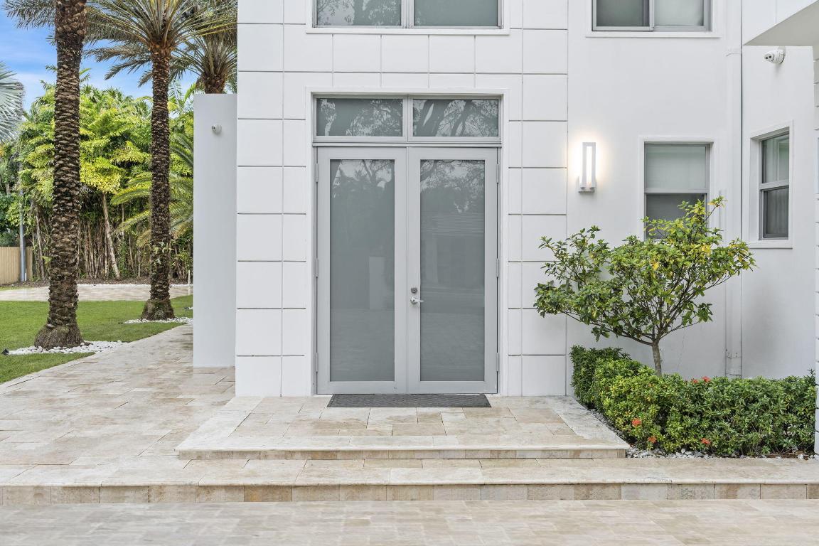 3917 S Le Jeune Road