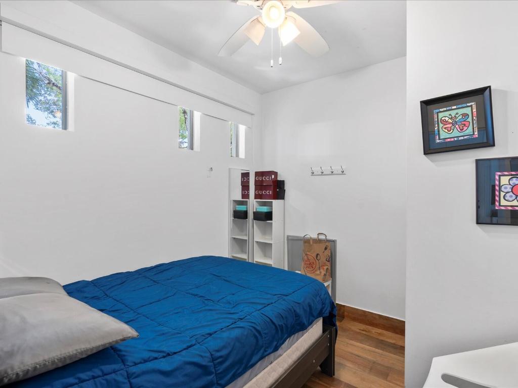 3917 S Le Jeune Road