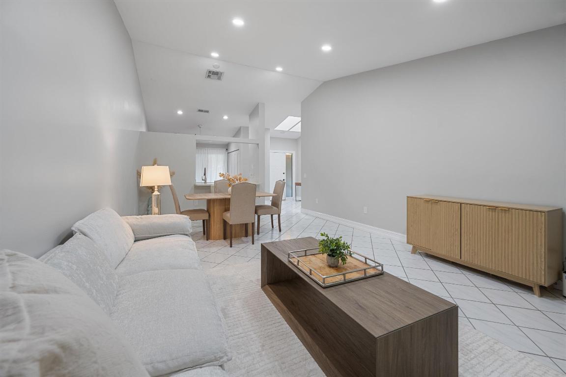 12970 Dartford Trail 4