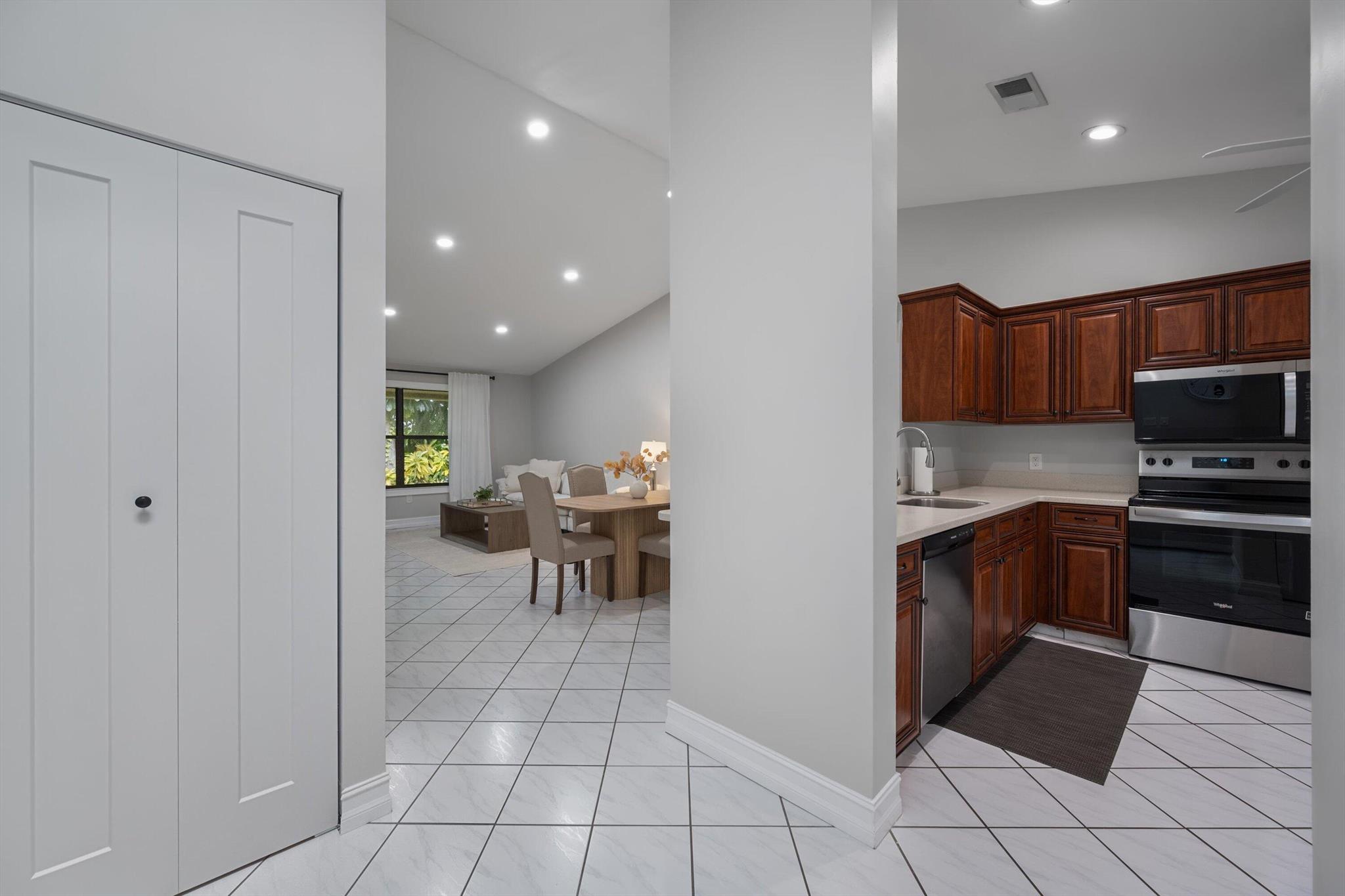 12970 Dartford Trail 4