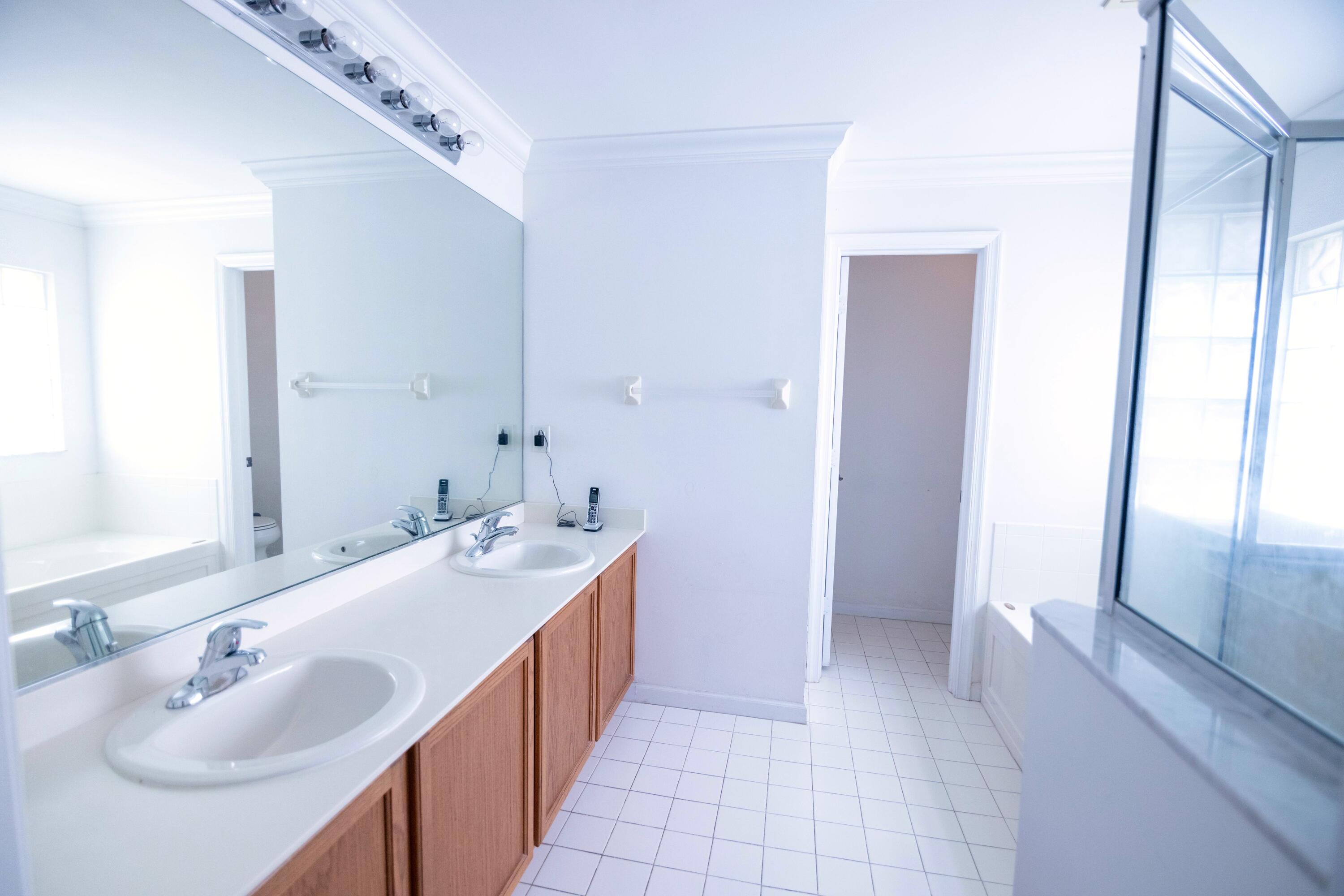284 Berenger Walk