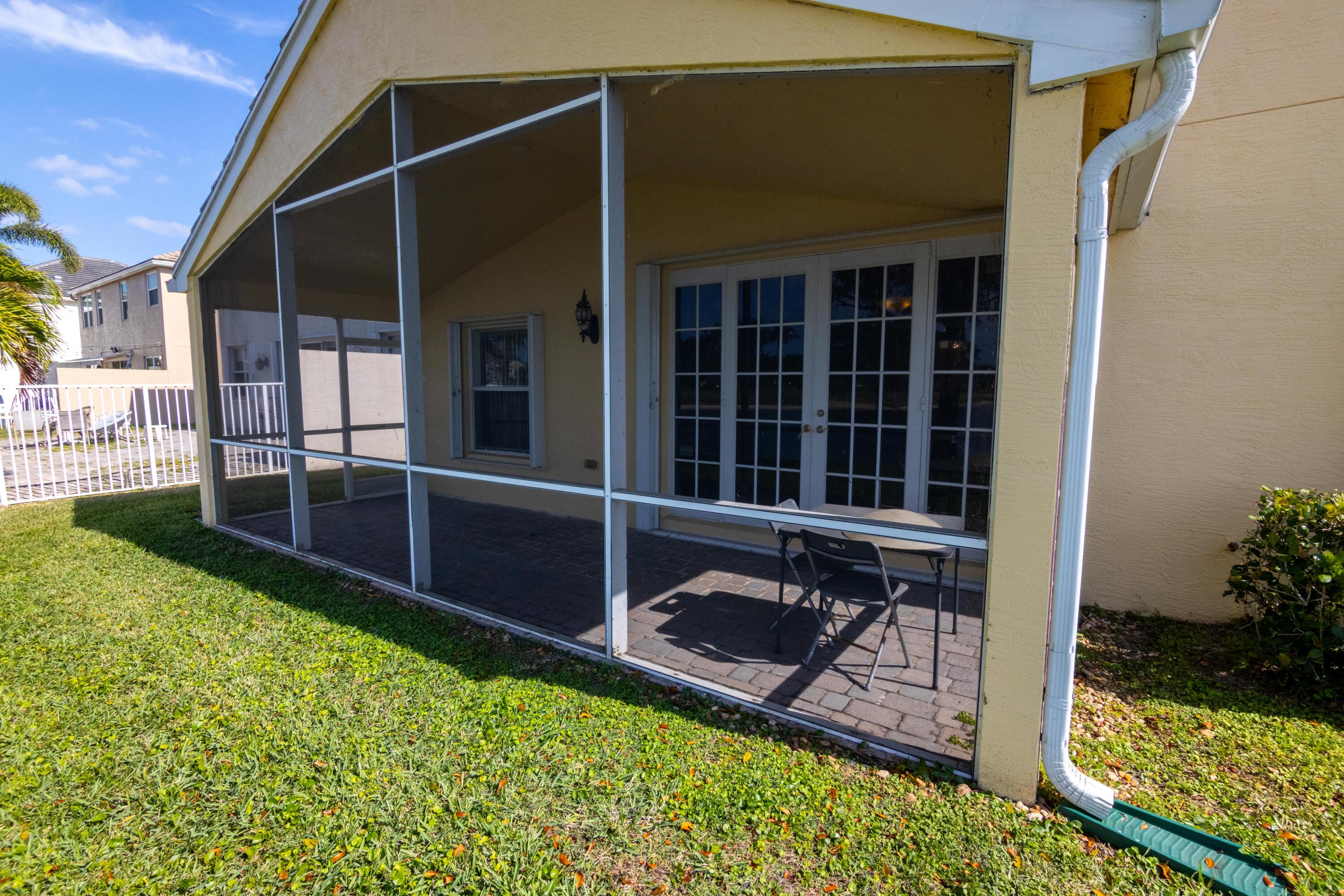 284 Berenger Walk