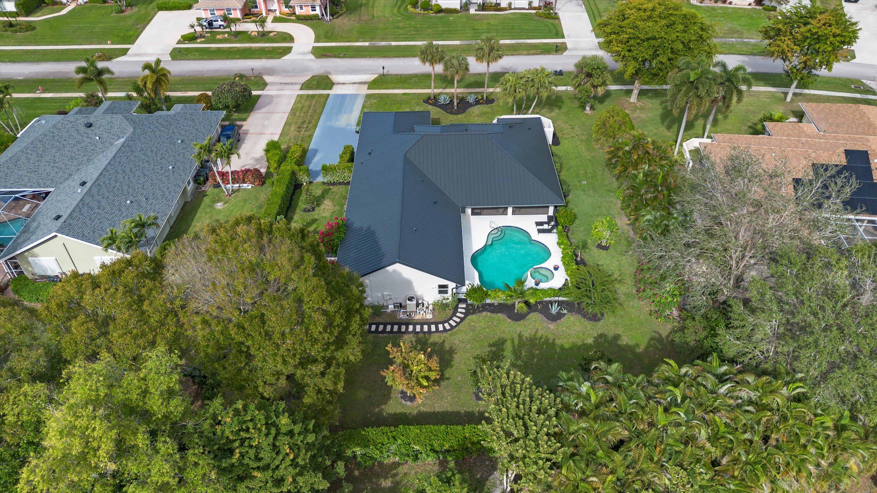 15495 Meadow Wood Drive