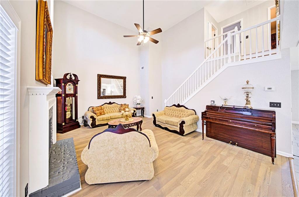 208 Five Iron Court NW