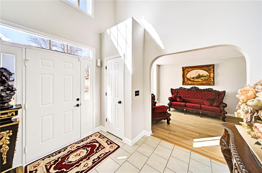 208 Five Iron Court NW