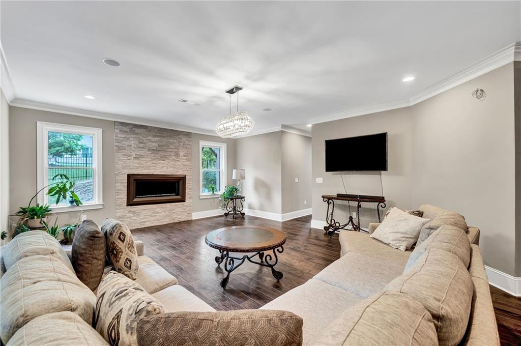 109 Windfields Lane