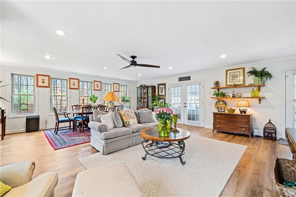 1405 ROPER Road