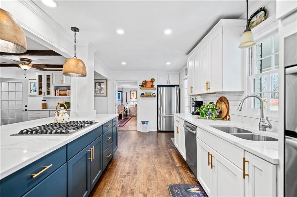 1405 ROPER Road