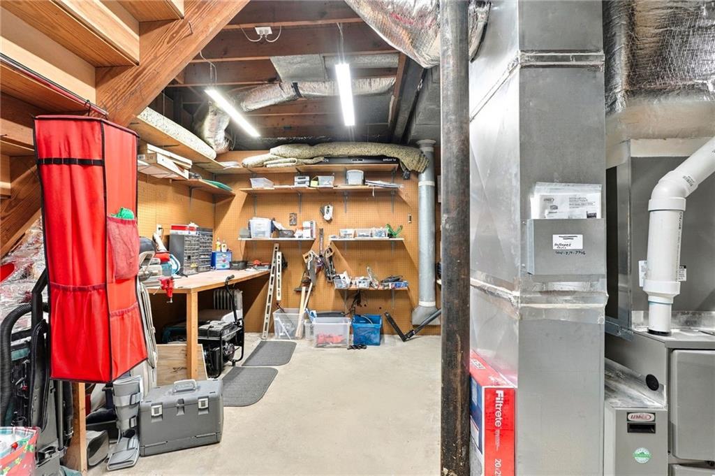 2156 Windsor Drive