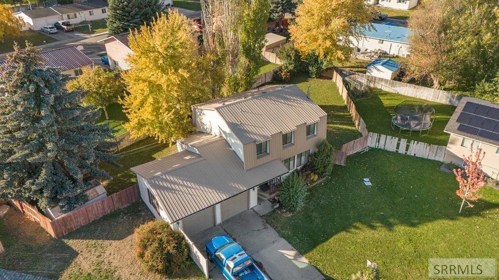 203 Hummingbird Place, Shelley