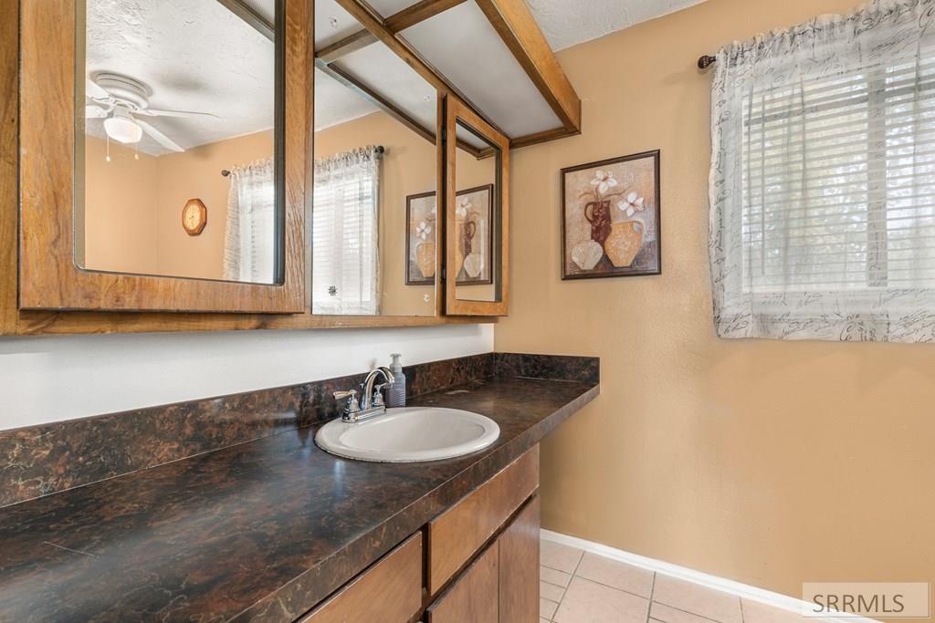 203 Hummingbird Place, Shelley