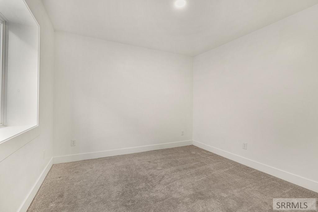 626 W Yarmouth Street