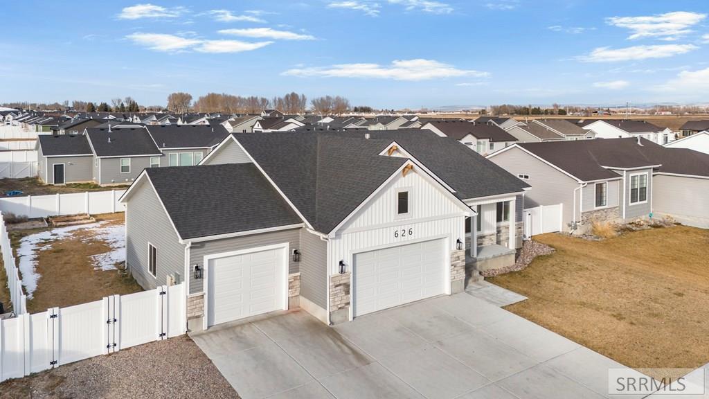 626 W Yarmouth Street