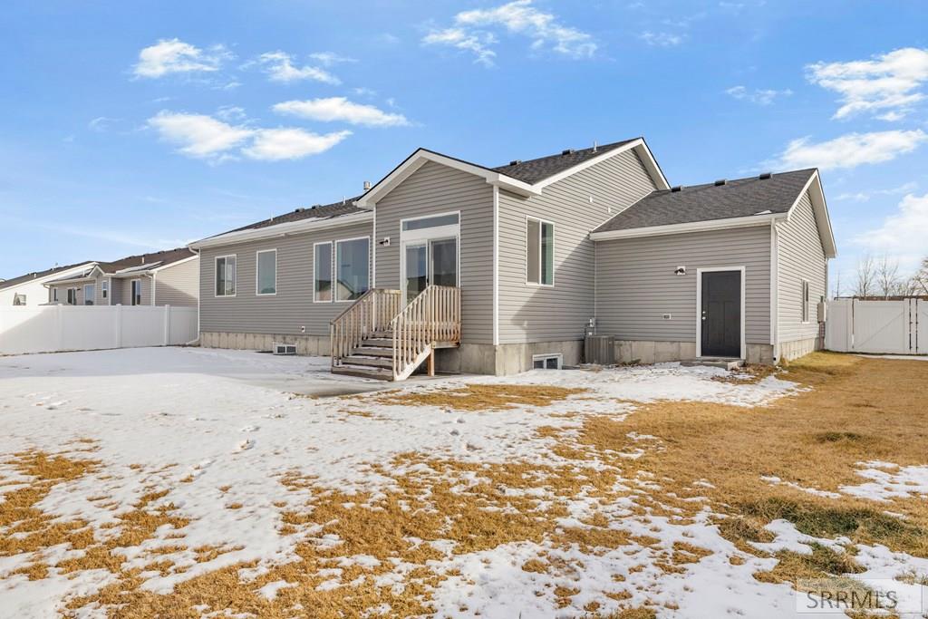 626 W Yarmouth Street