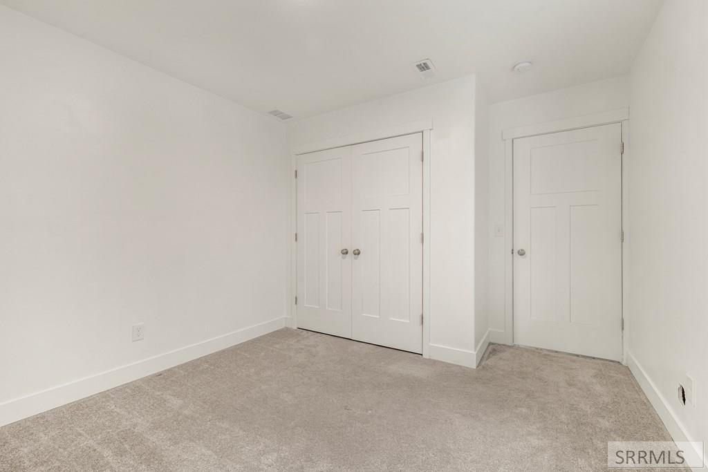 626 W Yarmouth Street