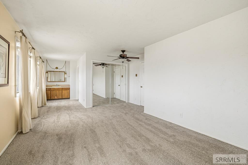 203 Hummingbird Place