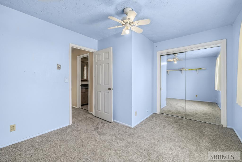 203 Hummingbird Place