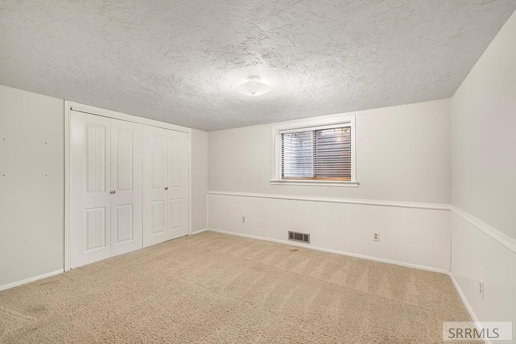 203 Hummingbird Place