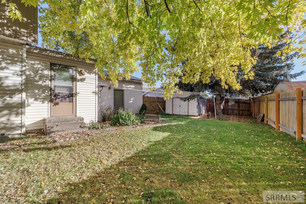 203 Hummingbird Place