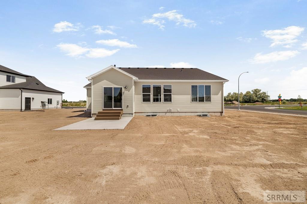 440 Sage Lakes Blvd
