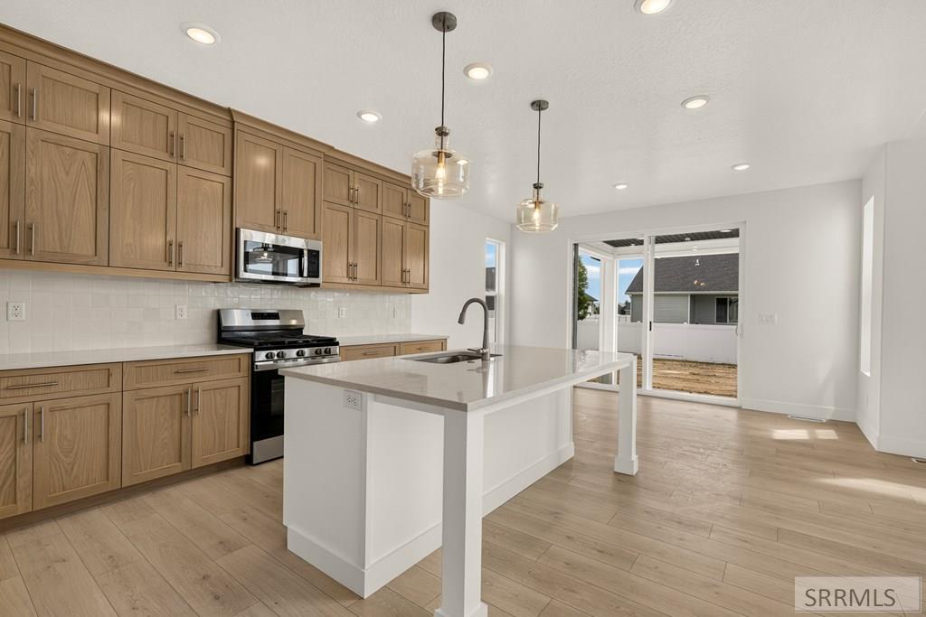 426 Sage Lakes Blvd
