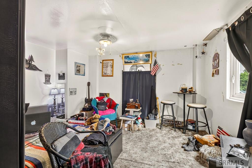 224 S Water Avenue