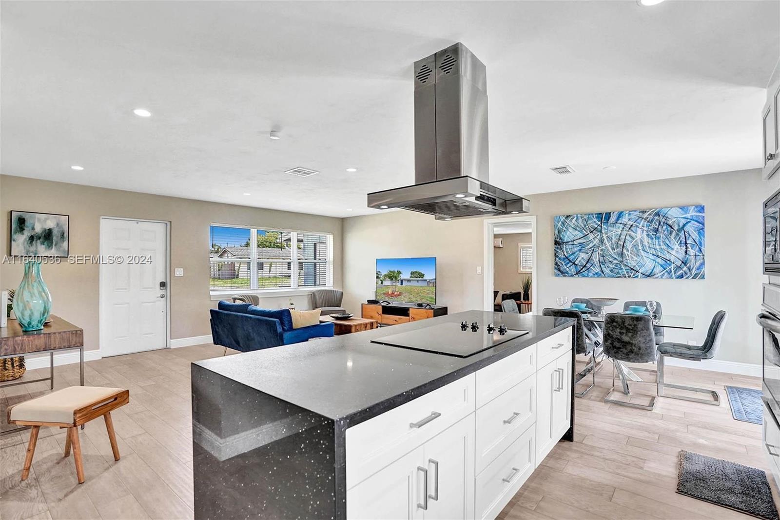 1105 SE 4th Court