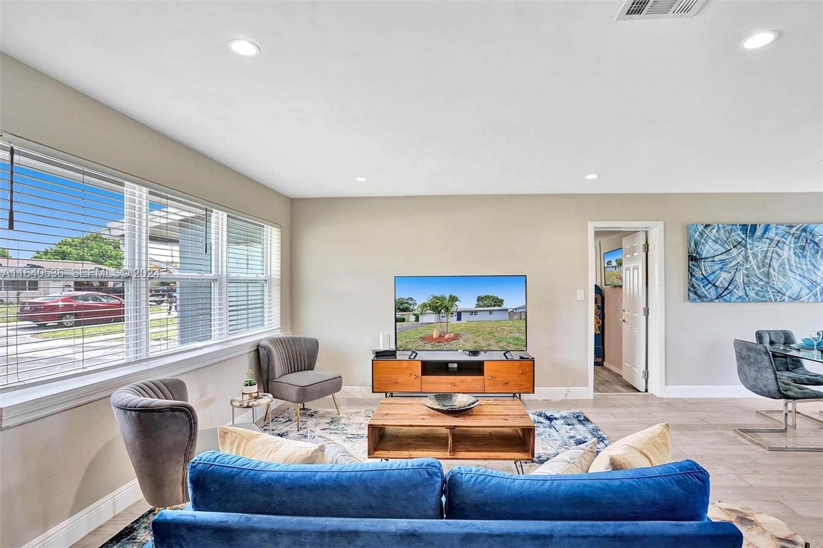1105 SE 4th Court