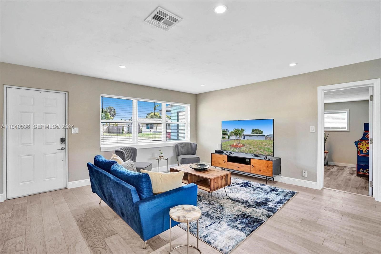1105 SE 4th Court