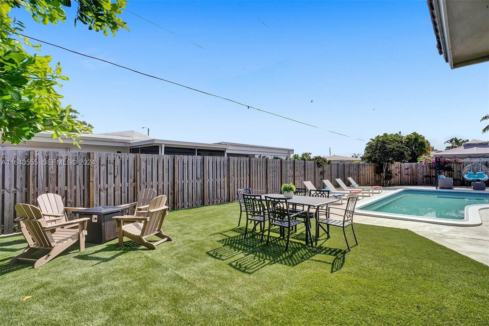 1273 SE 8th Street