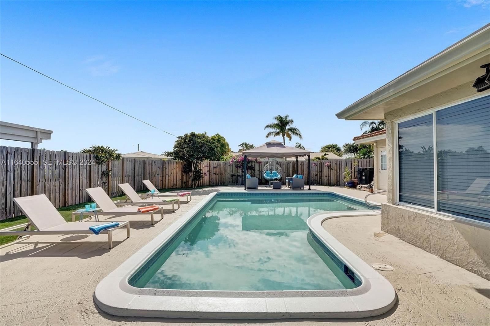 1273 SE 8th Street