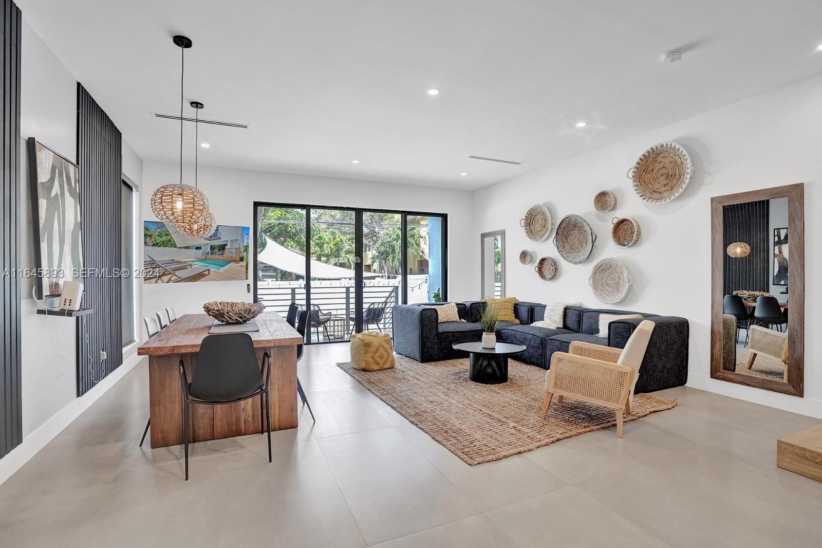 513 SW 11th Street
