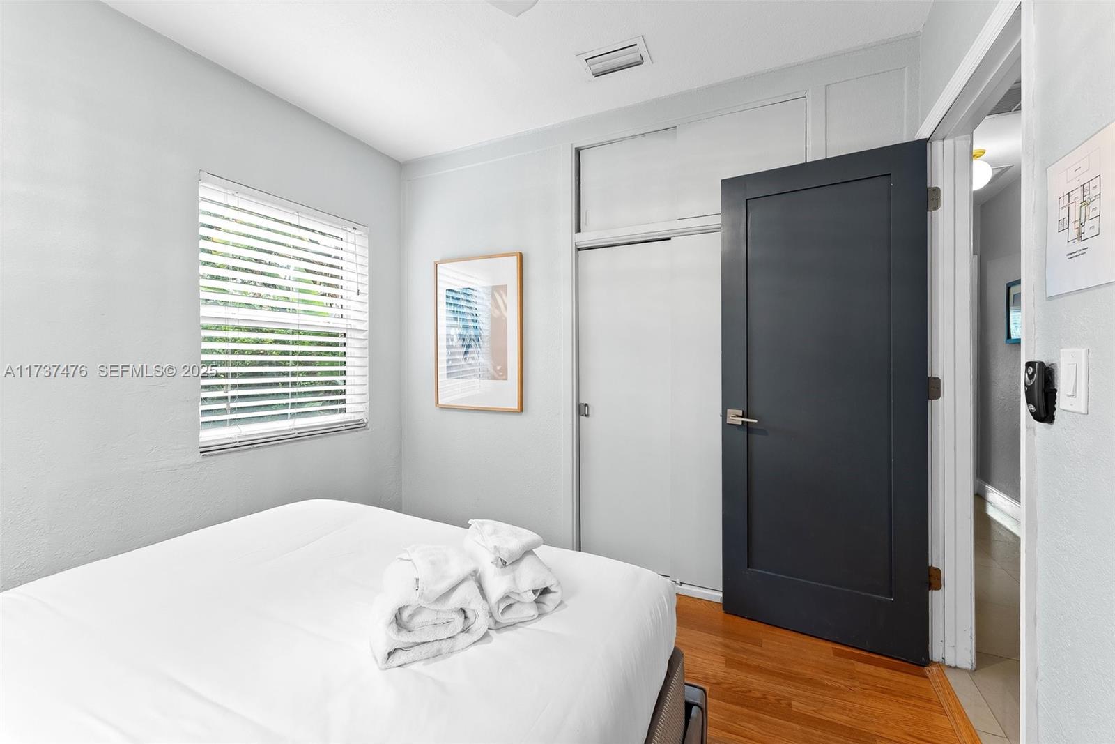 1528 NE 17th Terrace
