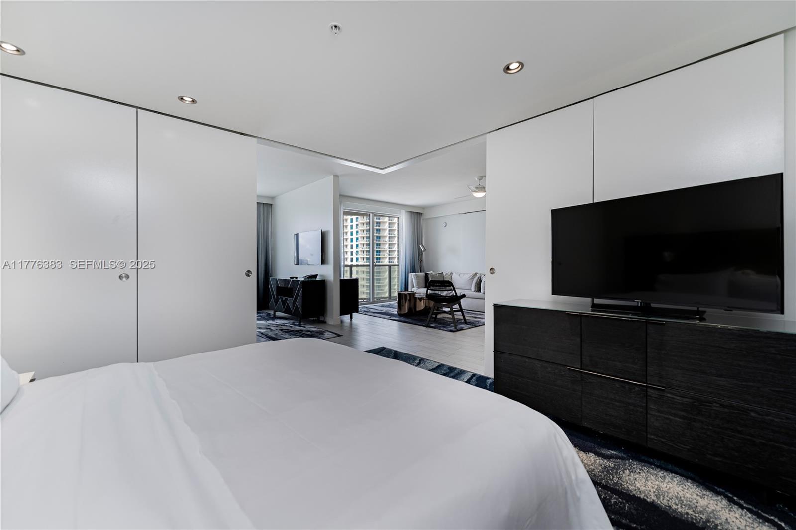 3101 Bayshore Drive 603