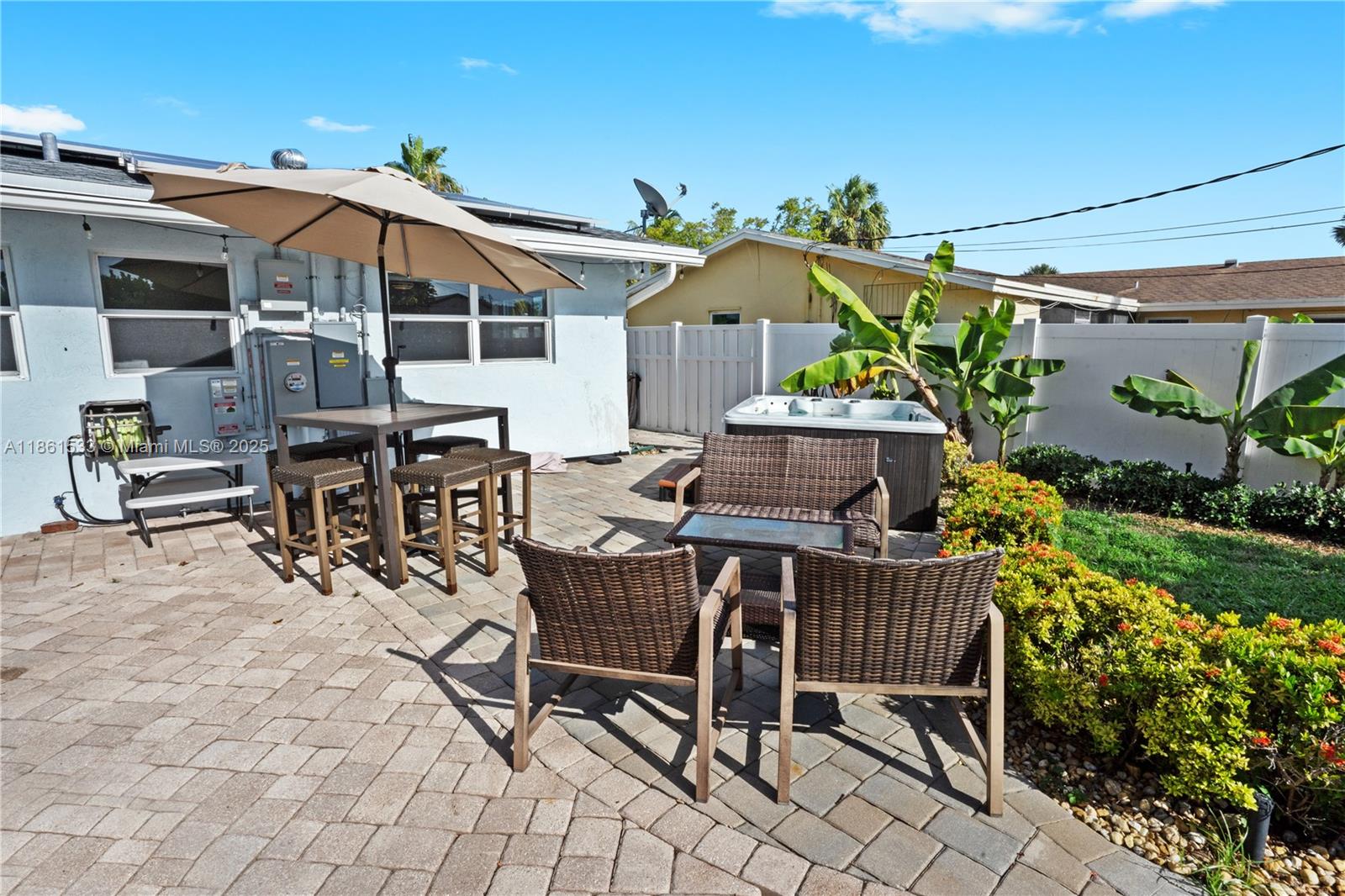 605 SE 8th Avenue