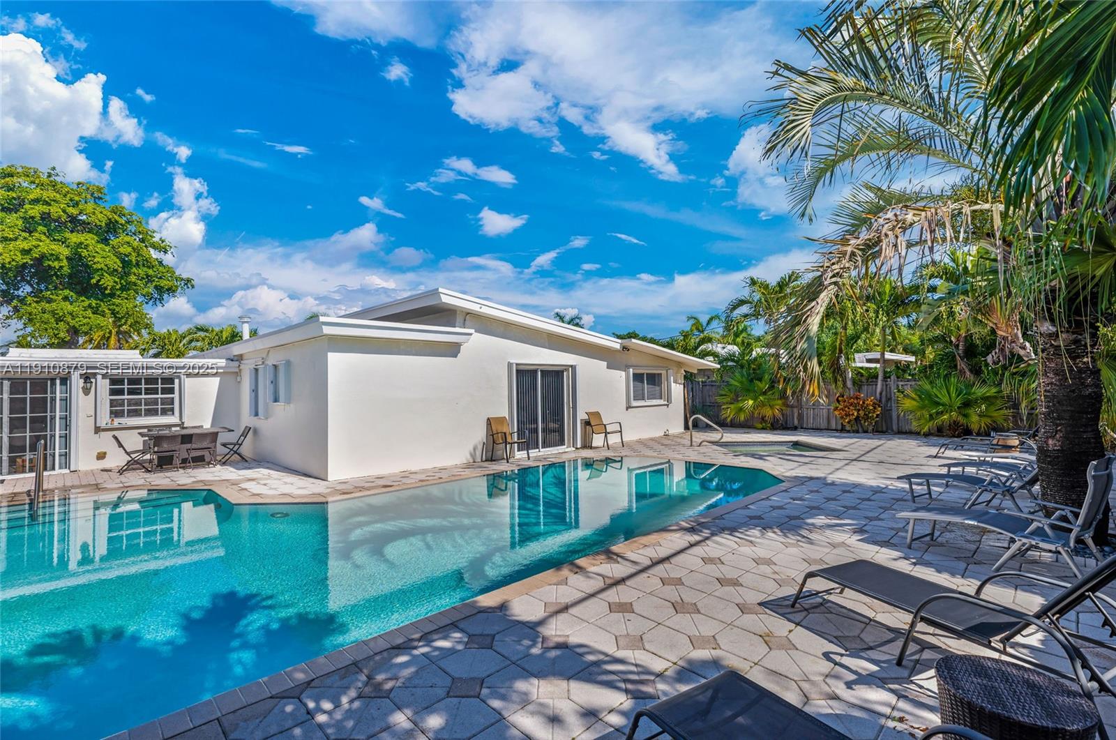 1984 Windward Drive, Lauderdale-By-The-Sea