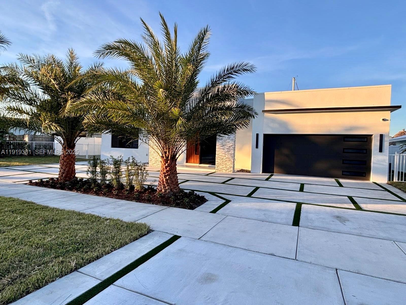 1409 SE 14th Court