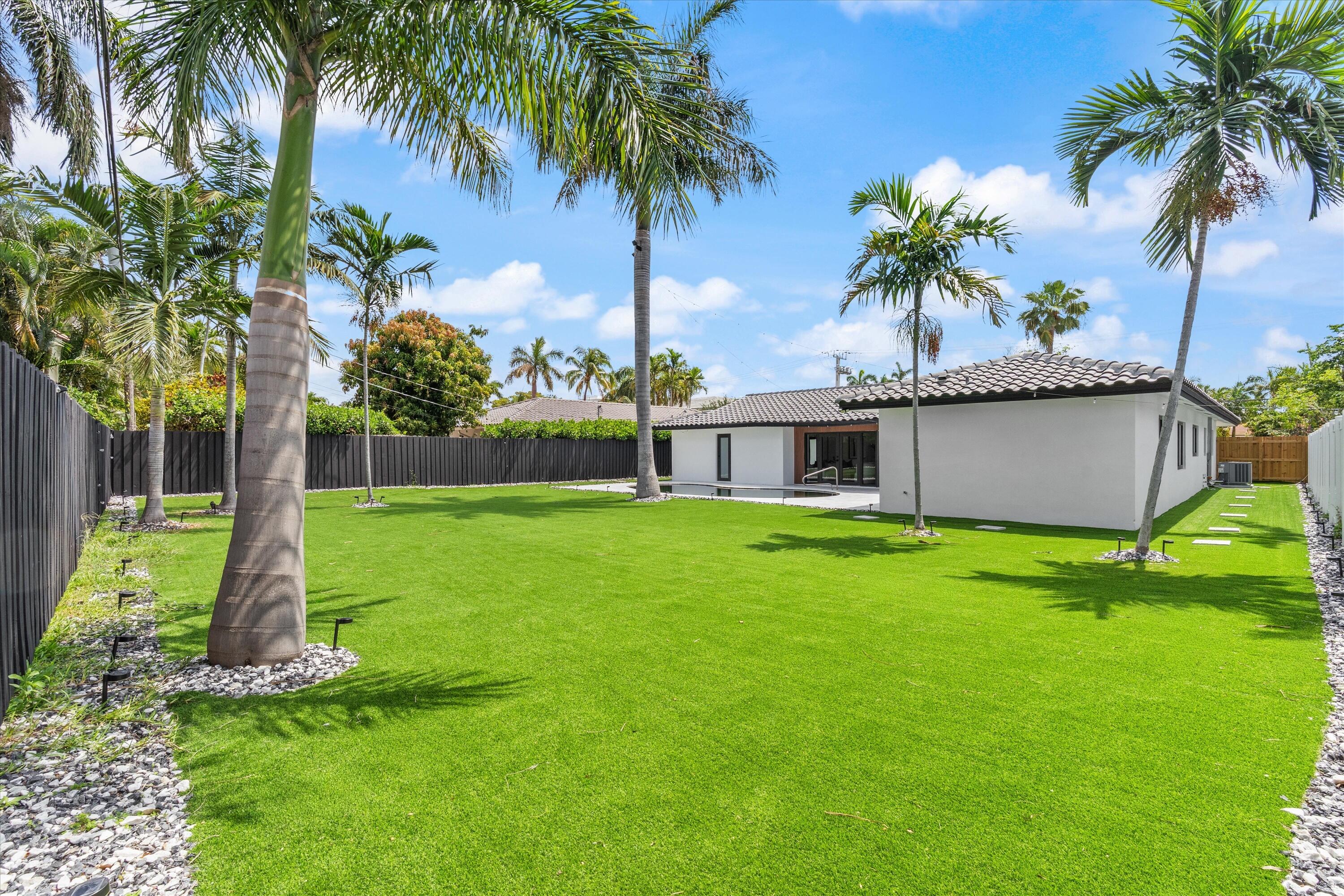 4721 Bayview Drive