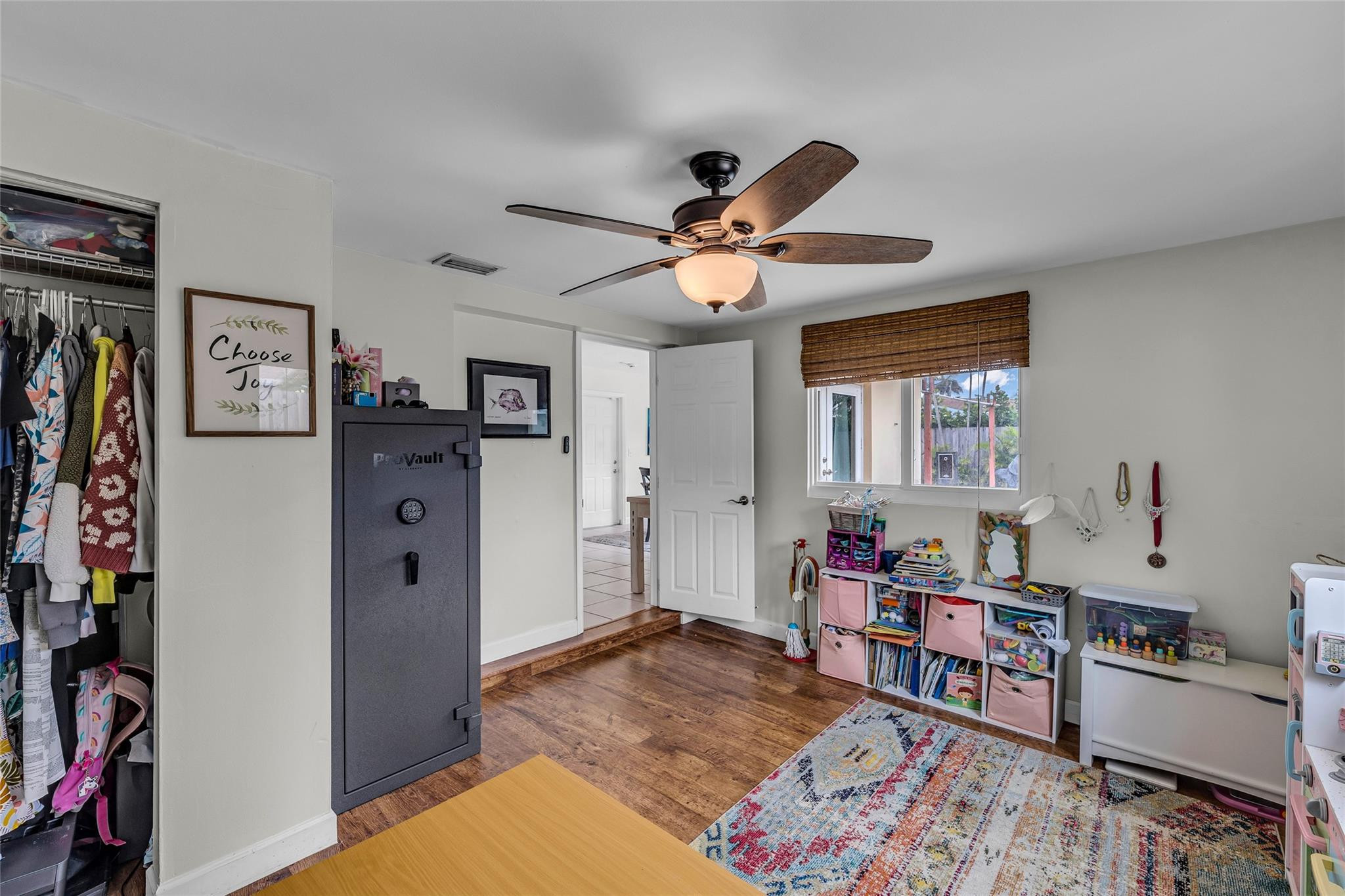 5 SE 11th Ct