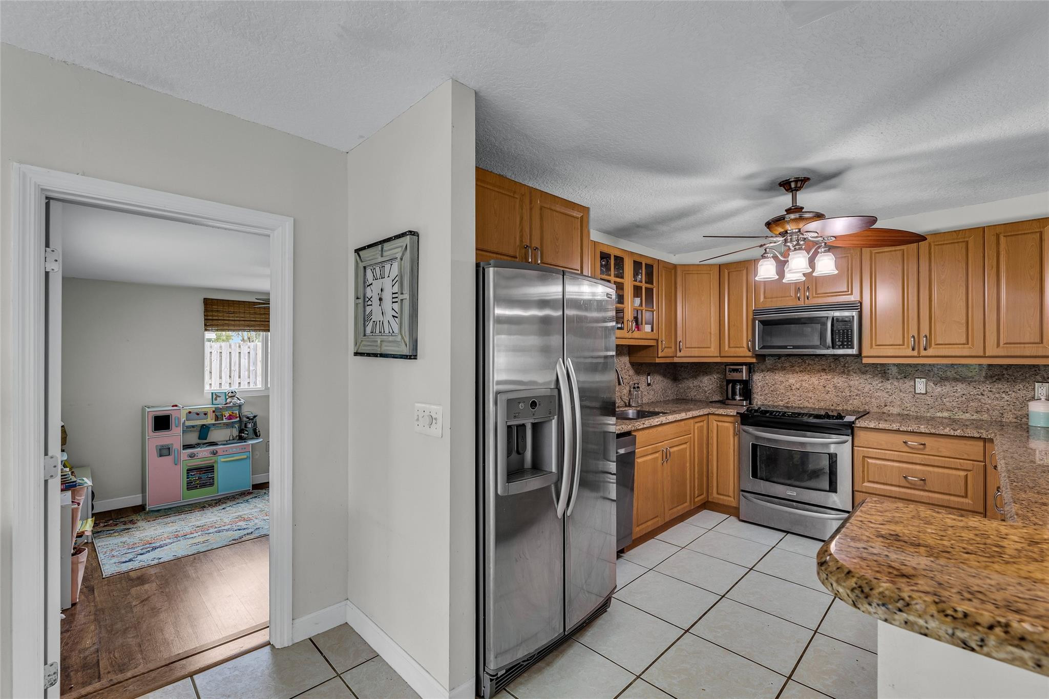 5 SE 11th Ct