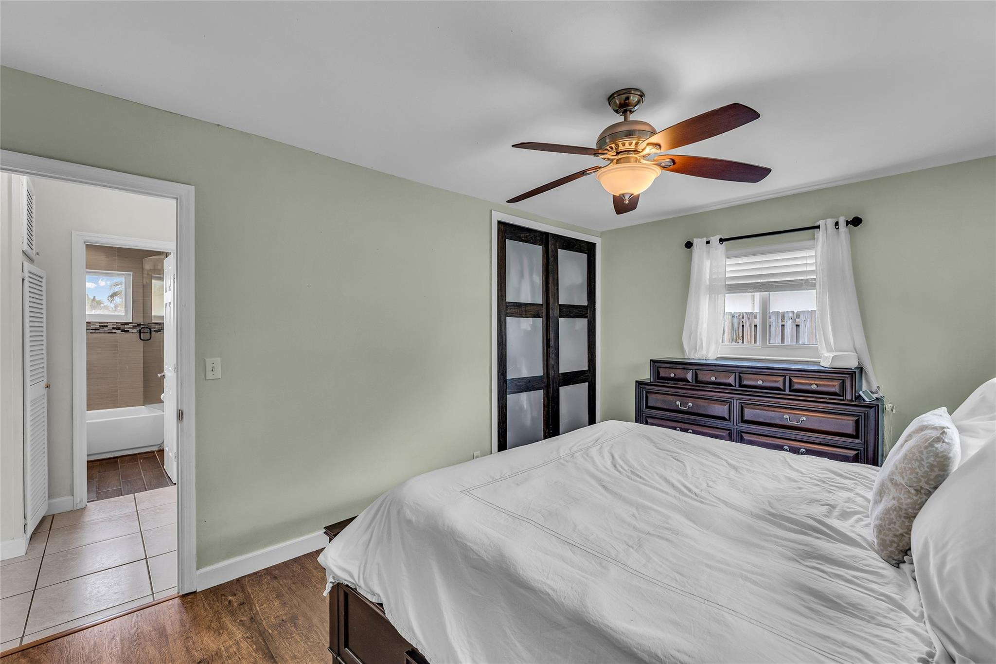 5 SE 11th Ct