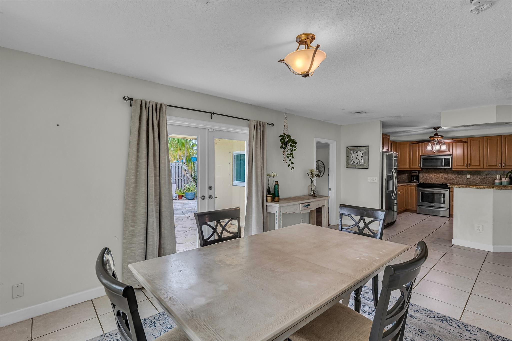 5 SE 11th Ct