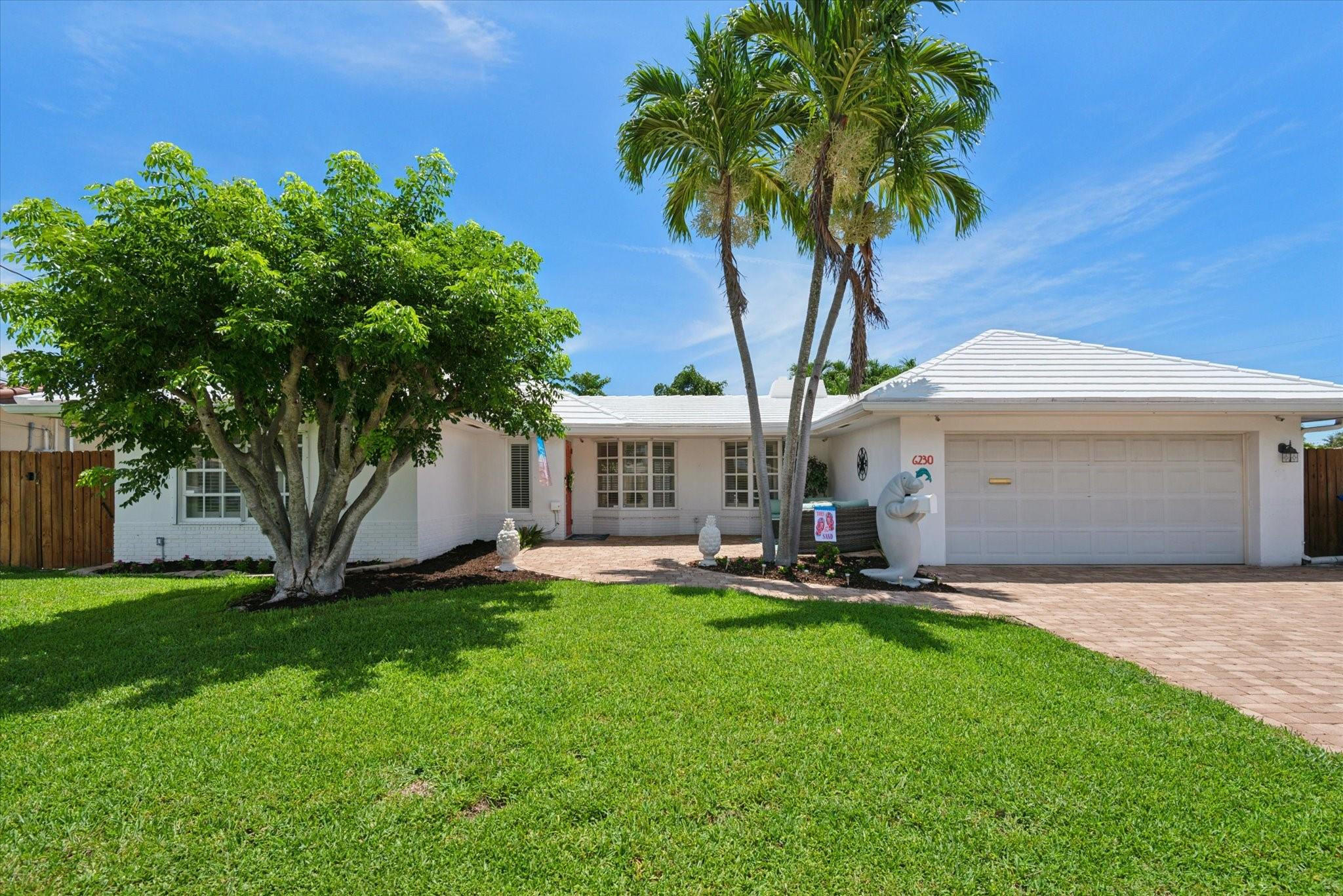 6230 NE 20th Ter