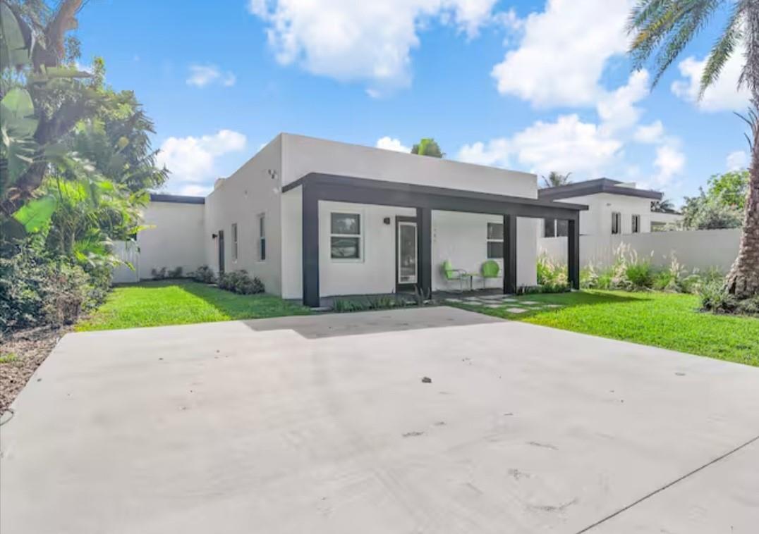 1304 NW 1st Ave