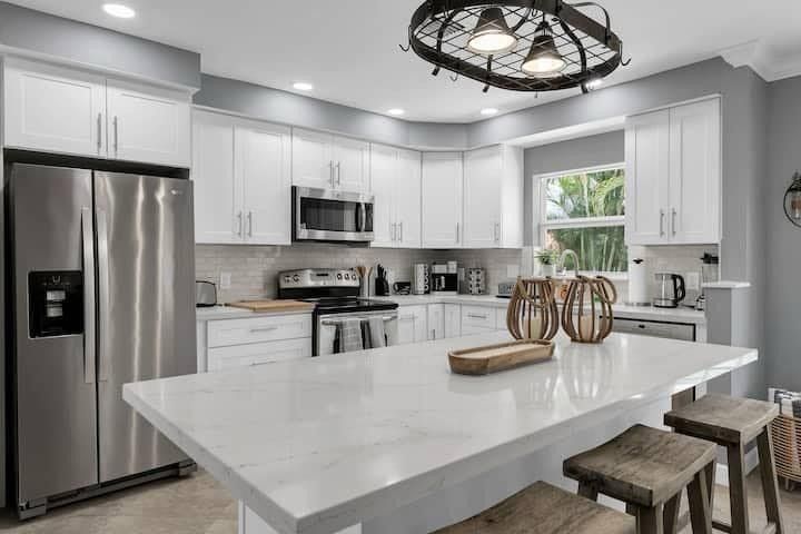 1246 SE 7th Court
