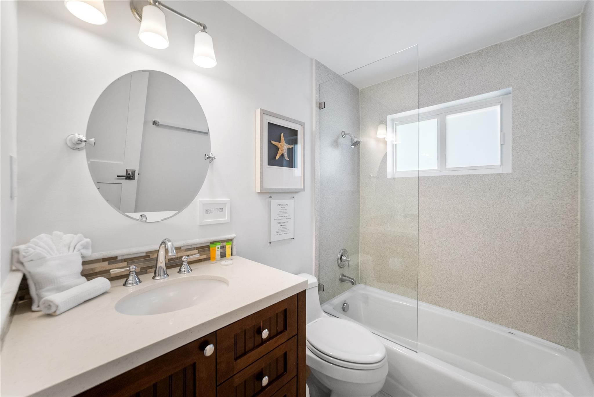 331 SE 12th St