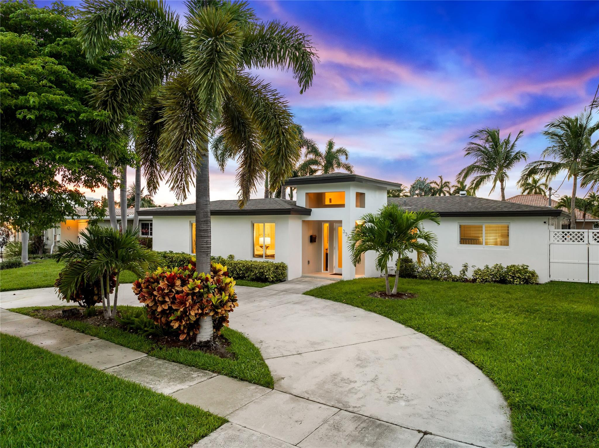 331 SE 12th St