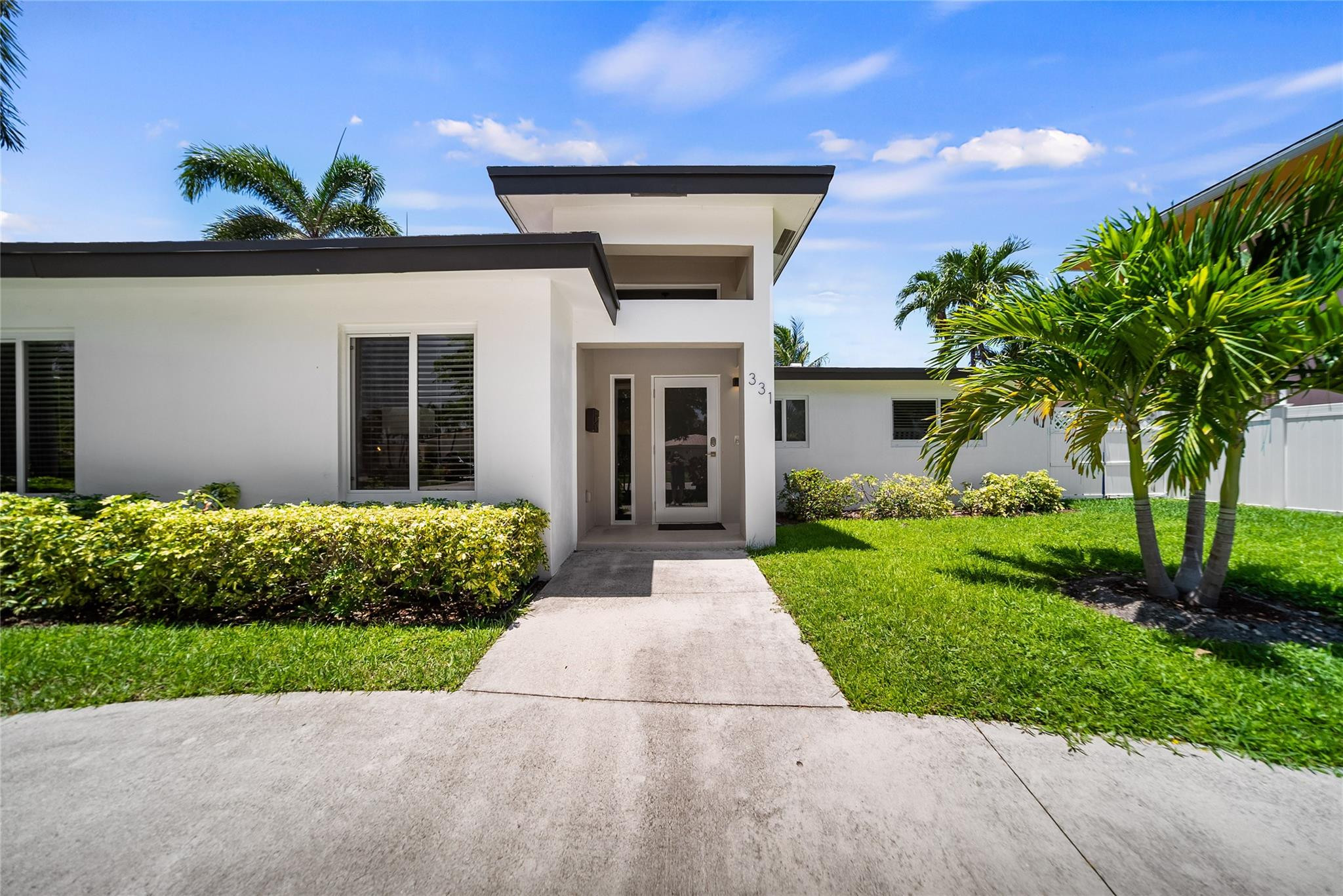 331 SE 12th St